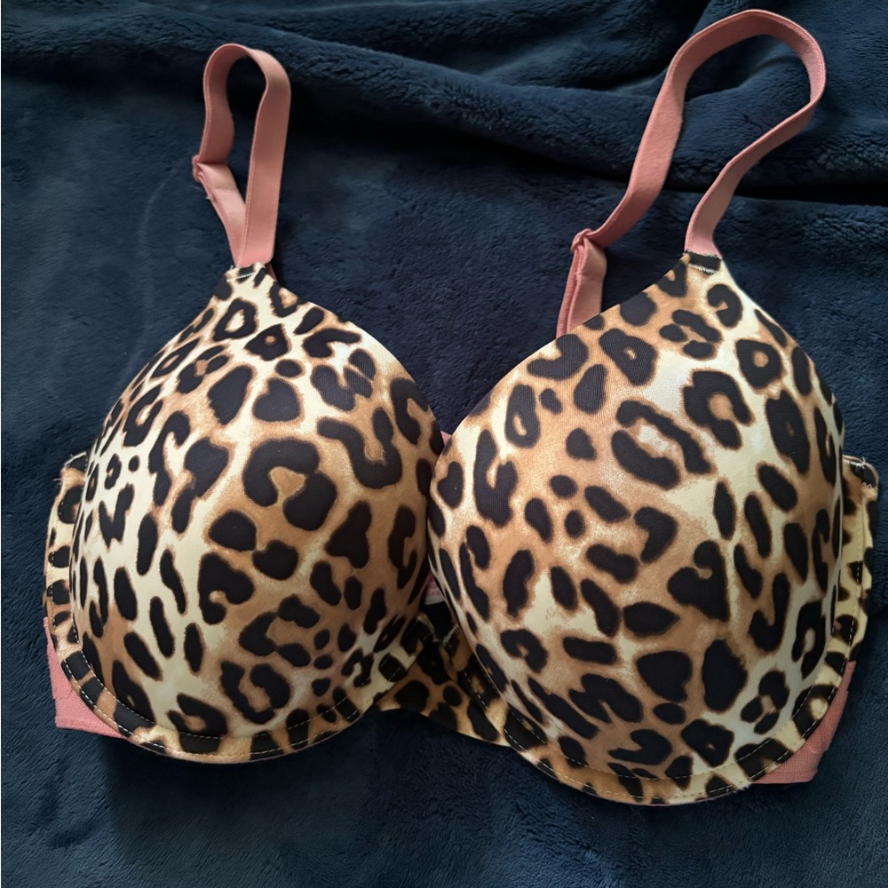 PINK Leopard print bra